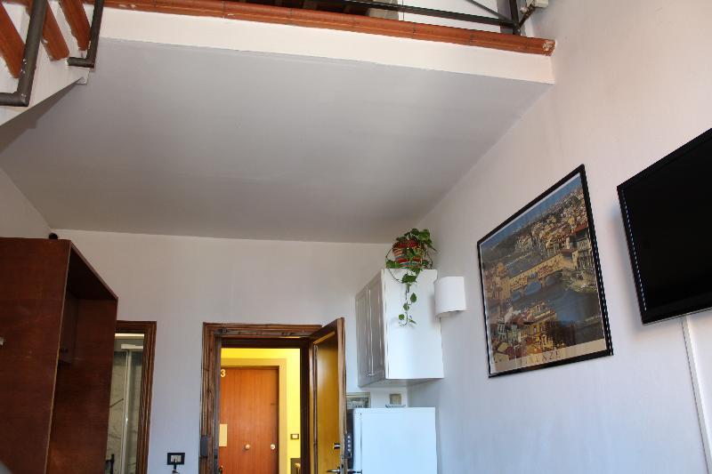 Max Apartment *